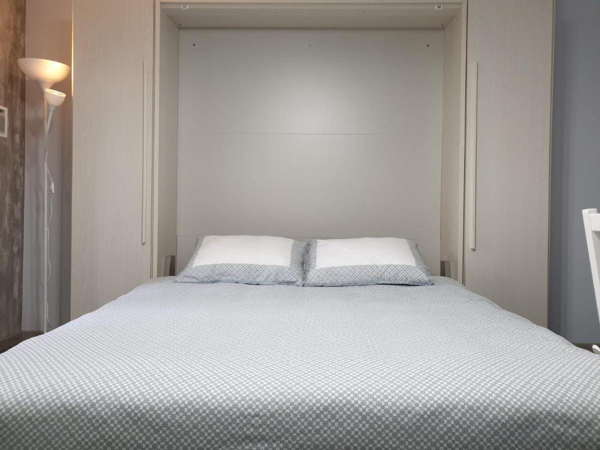 Azur Apartment سيرمِيوني المظهر الخارجي الصورة