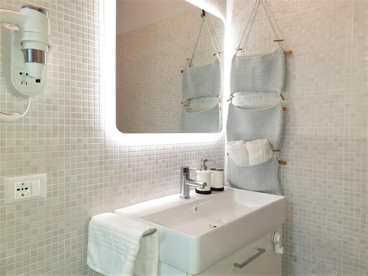 Azur Apartment سيرمِيوني المظهر الخارجي الصورة